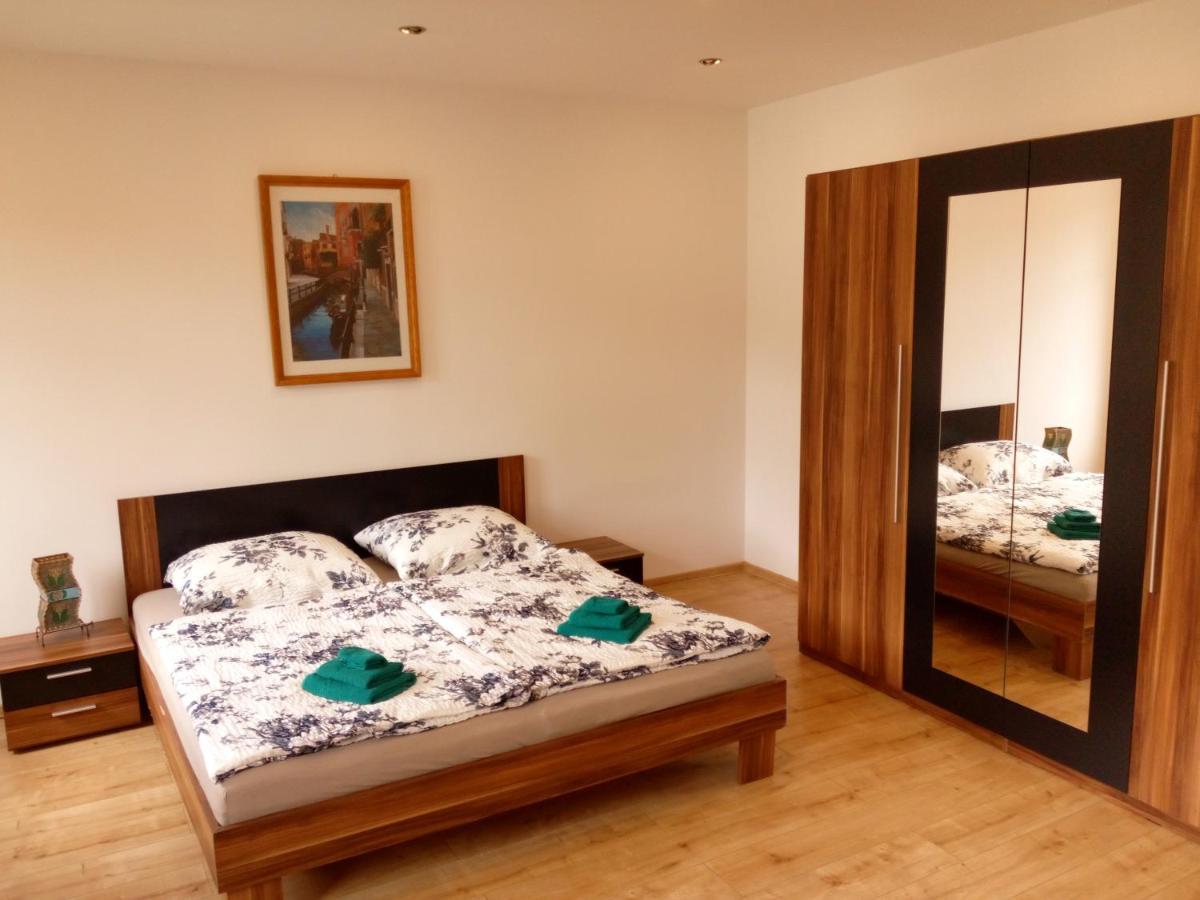 Apartman Albreit 1 Яхимов Екстериор снимка