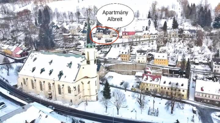 Apartman Albreit 1 Яхимов Екстериор снимка
